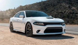 دوج چارجر R/T مدل ۱۴۰۰ - تصویر charger-01-825x483.jpg